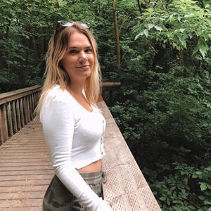 Meet your Posher, Brittany